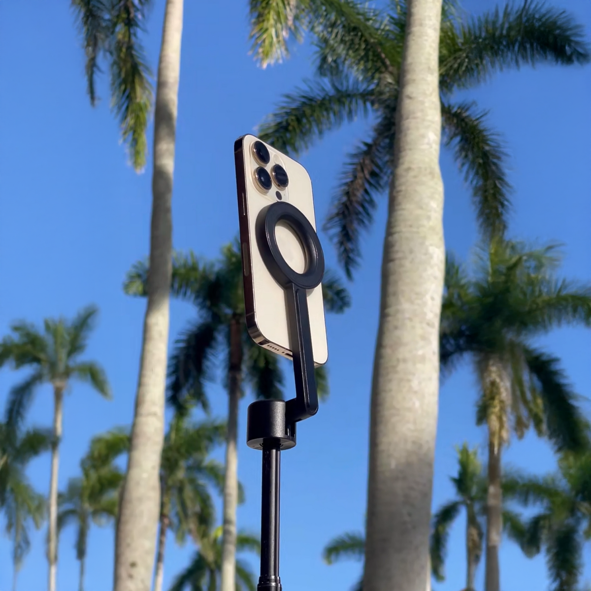 Why 9/10 Amazon Tripods Fail Creators (And the 1 That Doesn’t)
